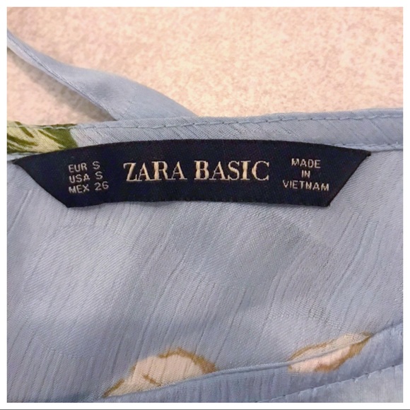 Floral blouse - Picture 4 of 4